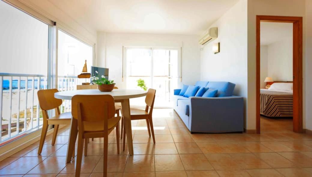 Apartamentos Sa Varadero Fronte Mar Espujols Es Pujols Exterior foto